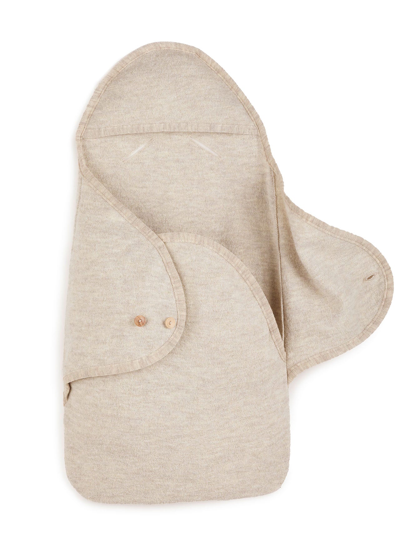 Babyschalen decke aus walk in Natur – aufgeklappt