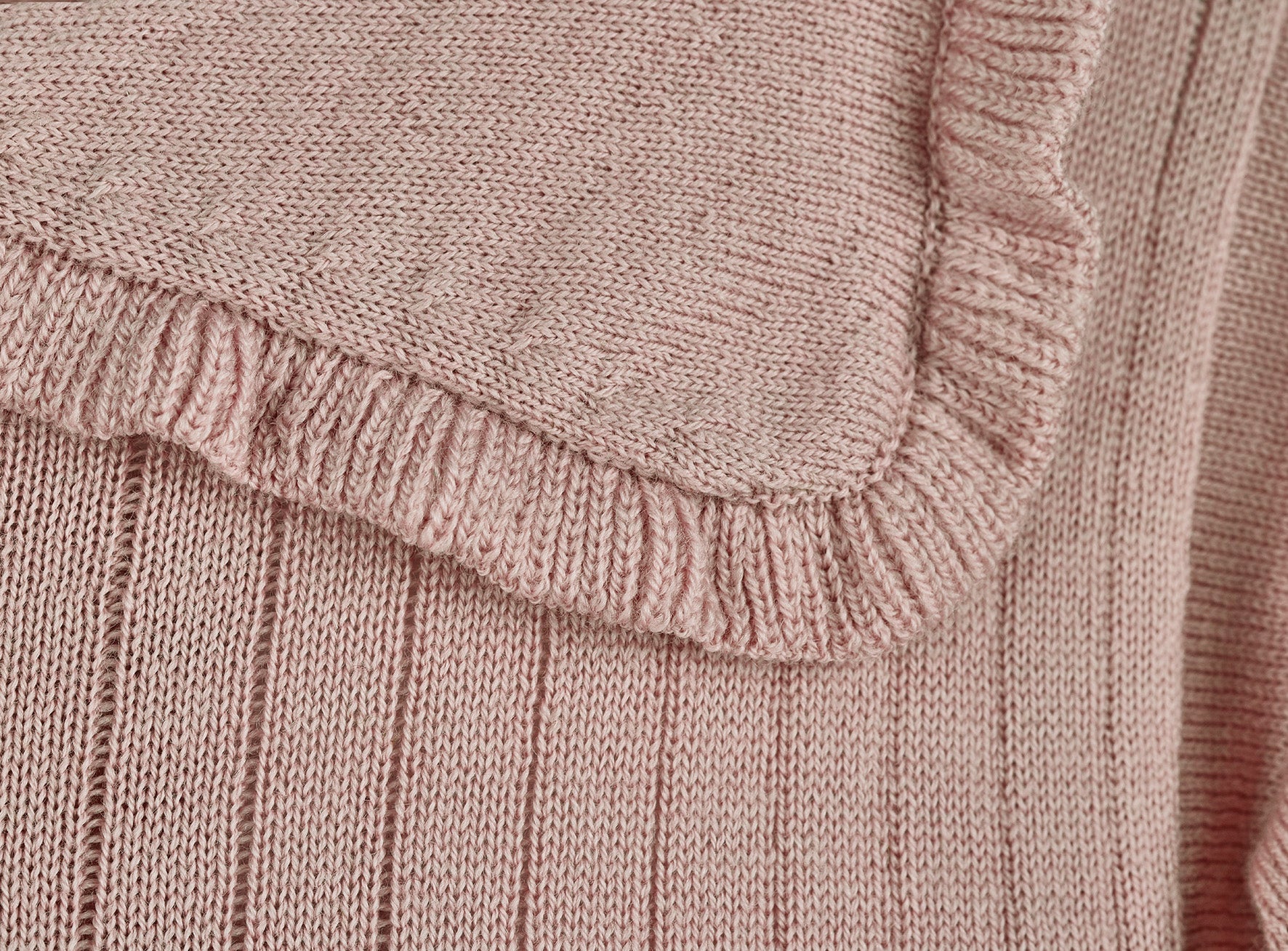 Strickkleid mit Kragen