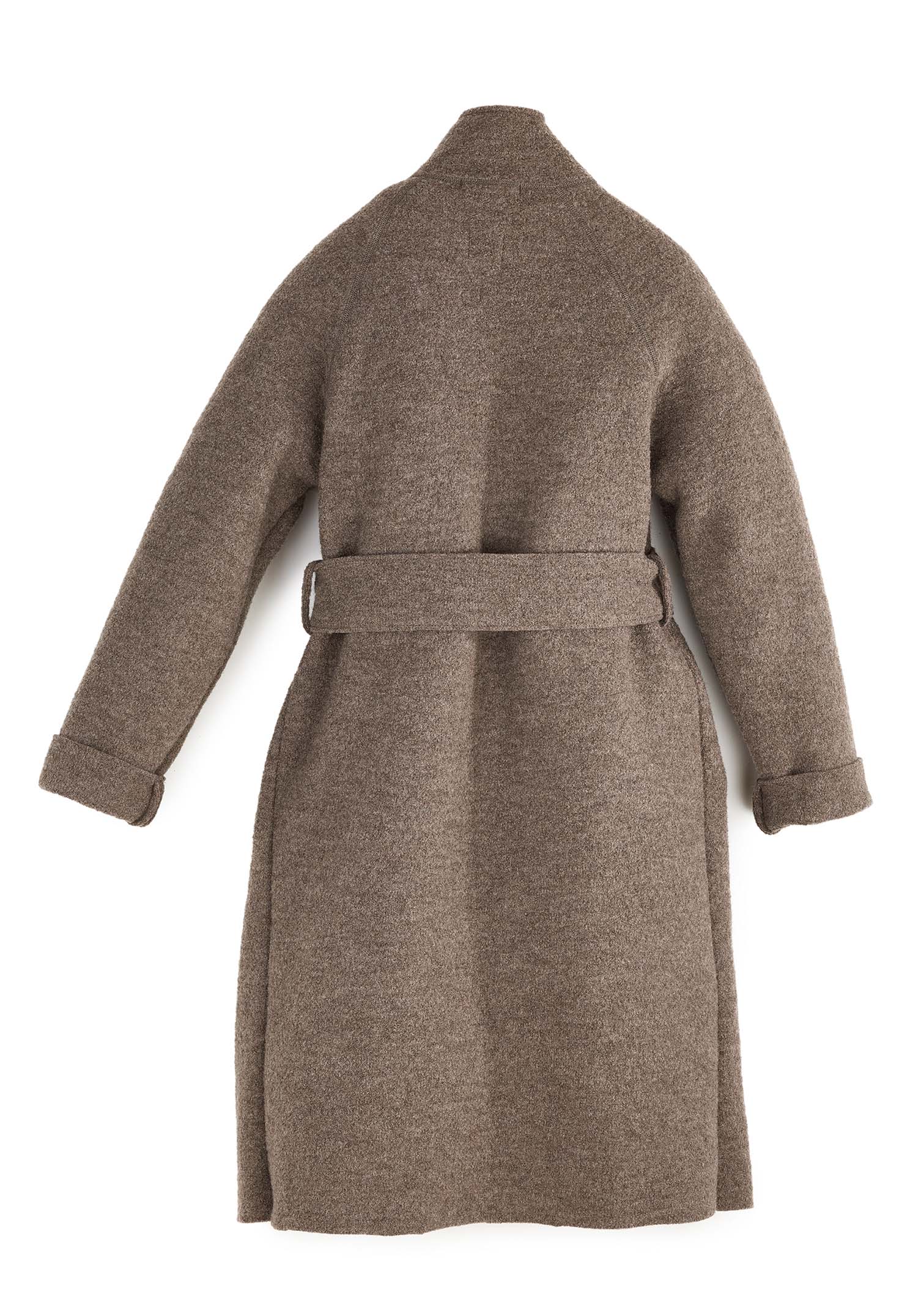 Felted coat with waist belt and button