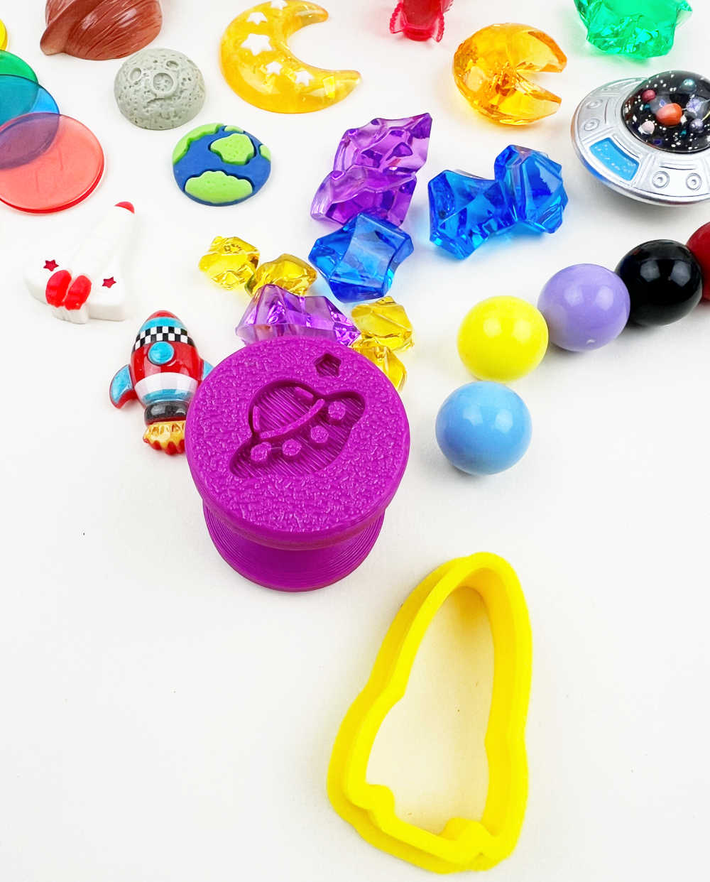 Kinderknete mit Spielzeug "Weltraum" Spielknete-Set | Kinder