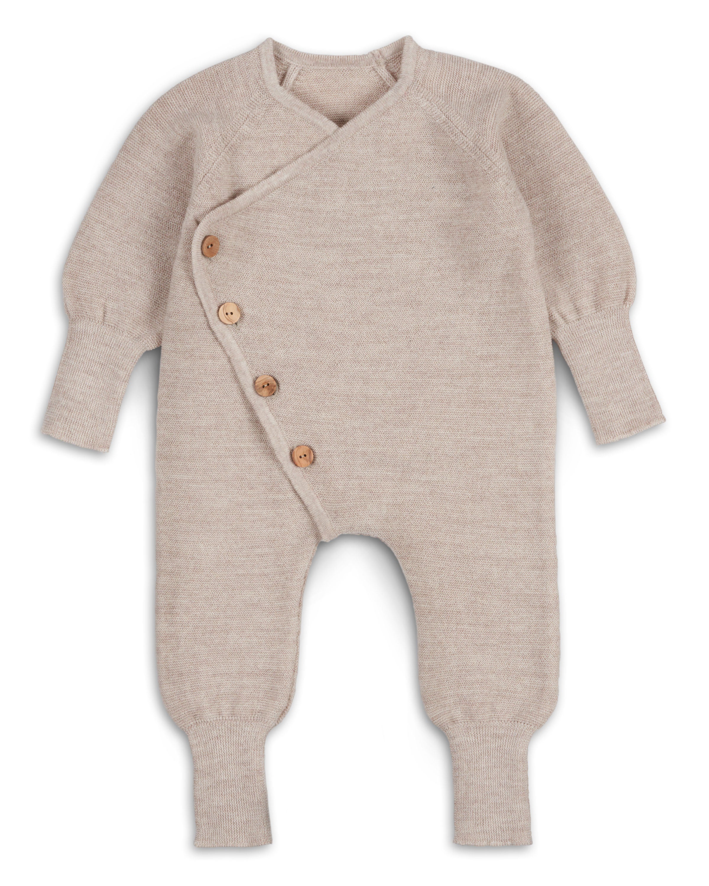 Feinstrick Overall mit Olivenholzknöpfen