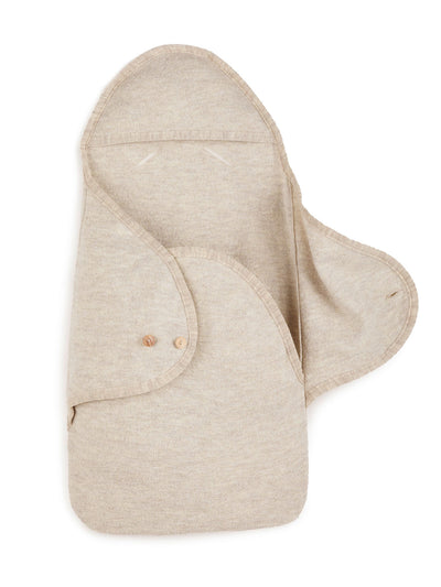 Babyschalen decke aus walk in Natur – aufgeklappt 