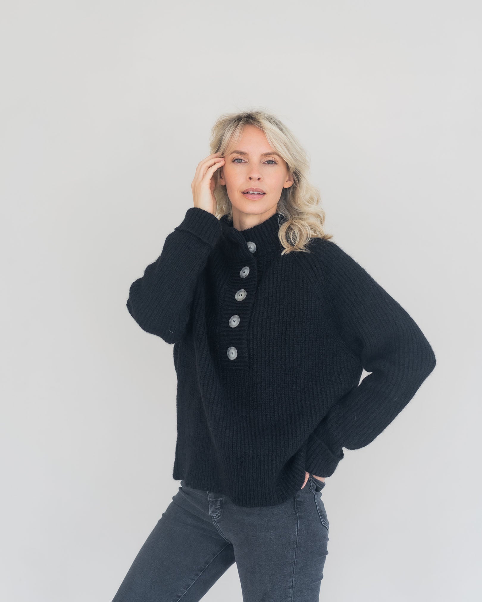 Struktur Sweater mit Knopfleiste aus Alpaka | Damen