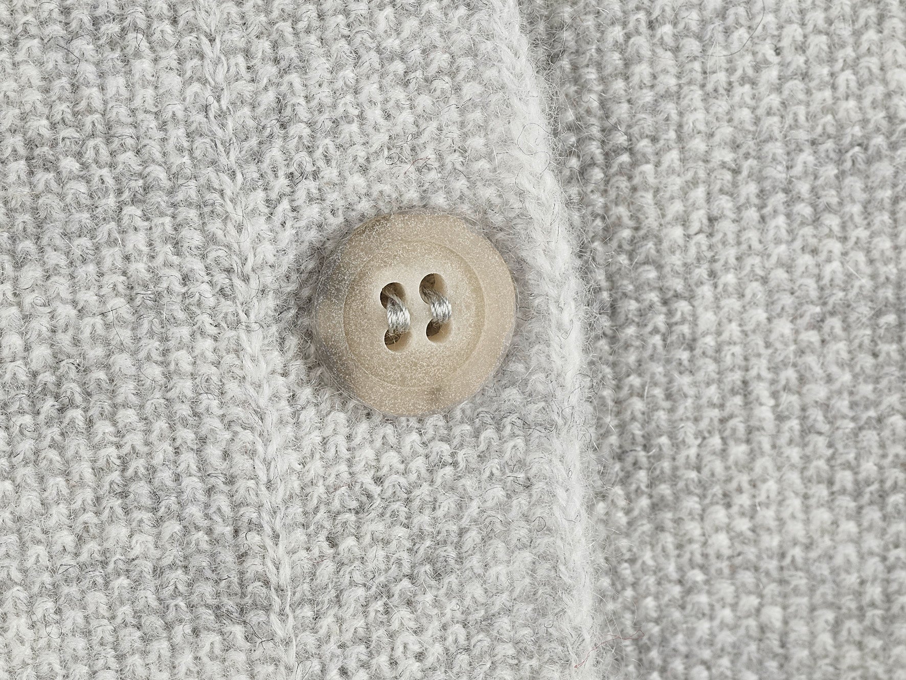 Cashmere Feinstrick Cardigan