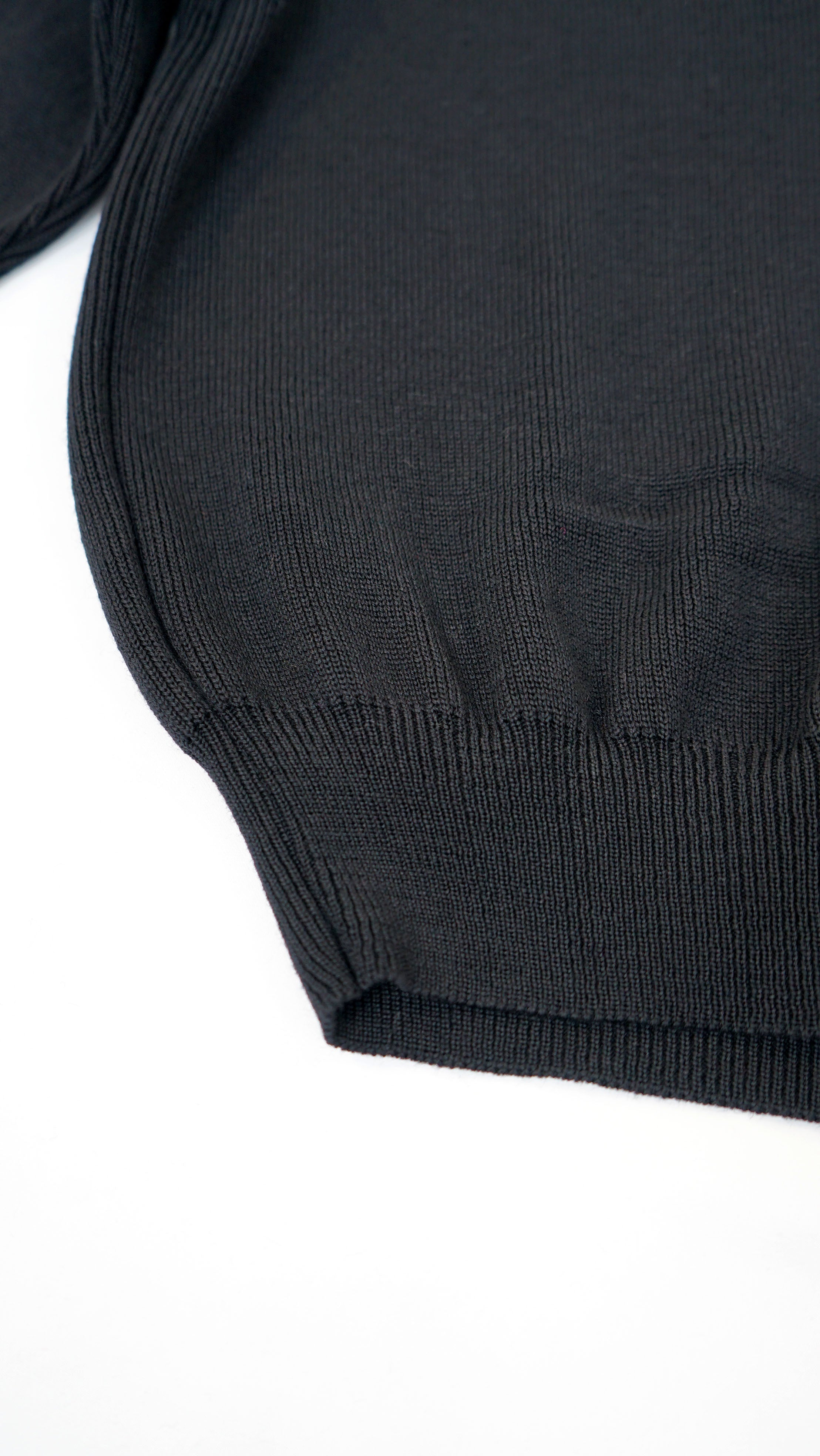 fest gestrickter V-Neck Sweater