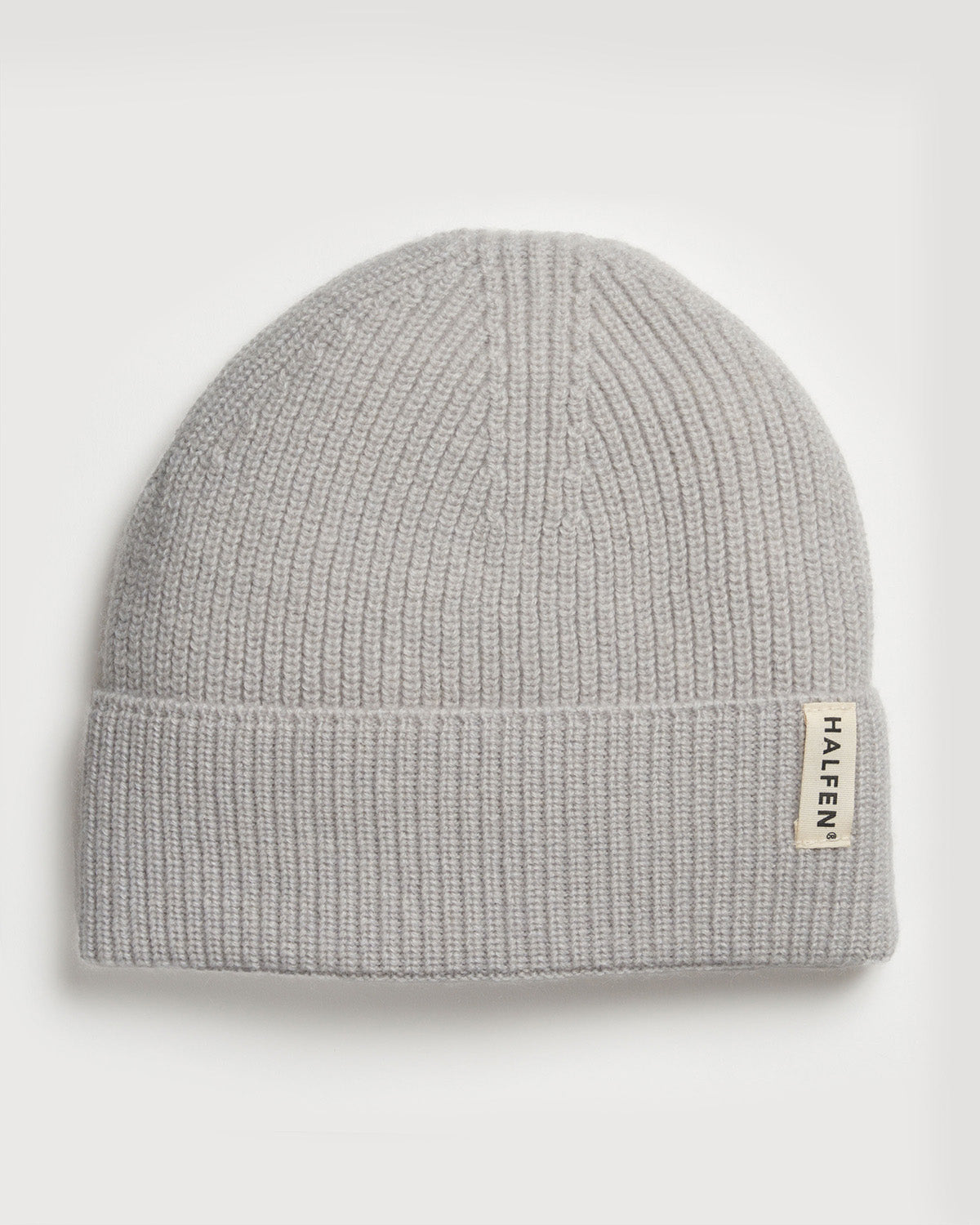 Beanie mit Cashmere und Merino in Grau – Frontansicht 
