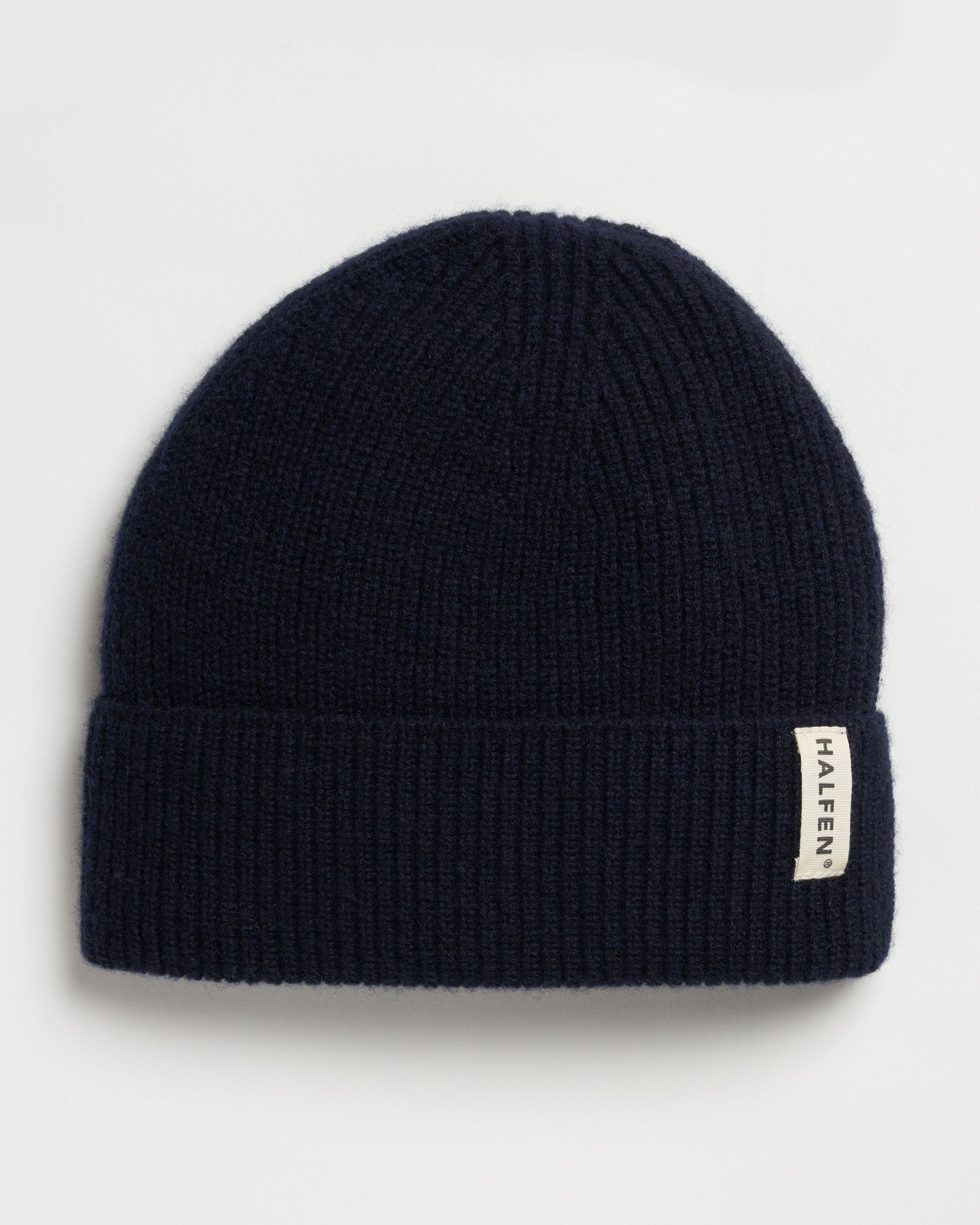 Beanie mit Cashmere und Merino in Marine – Frontansicht 