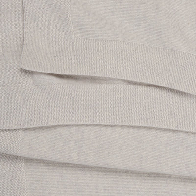 Babydecke aus Schurwolle in Creme im Detail