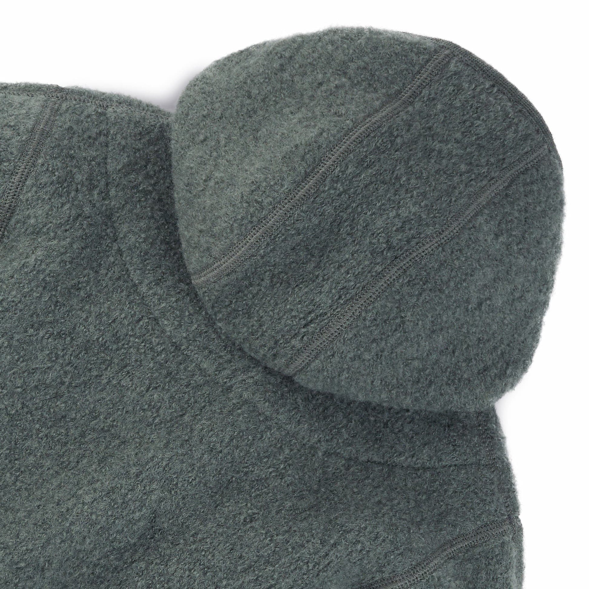 Walkoverall in Olive im Detail Kapuze