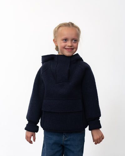 Pullover jacket with chest pocket