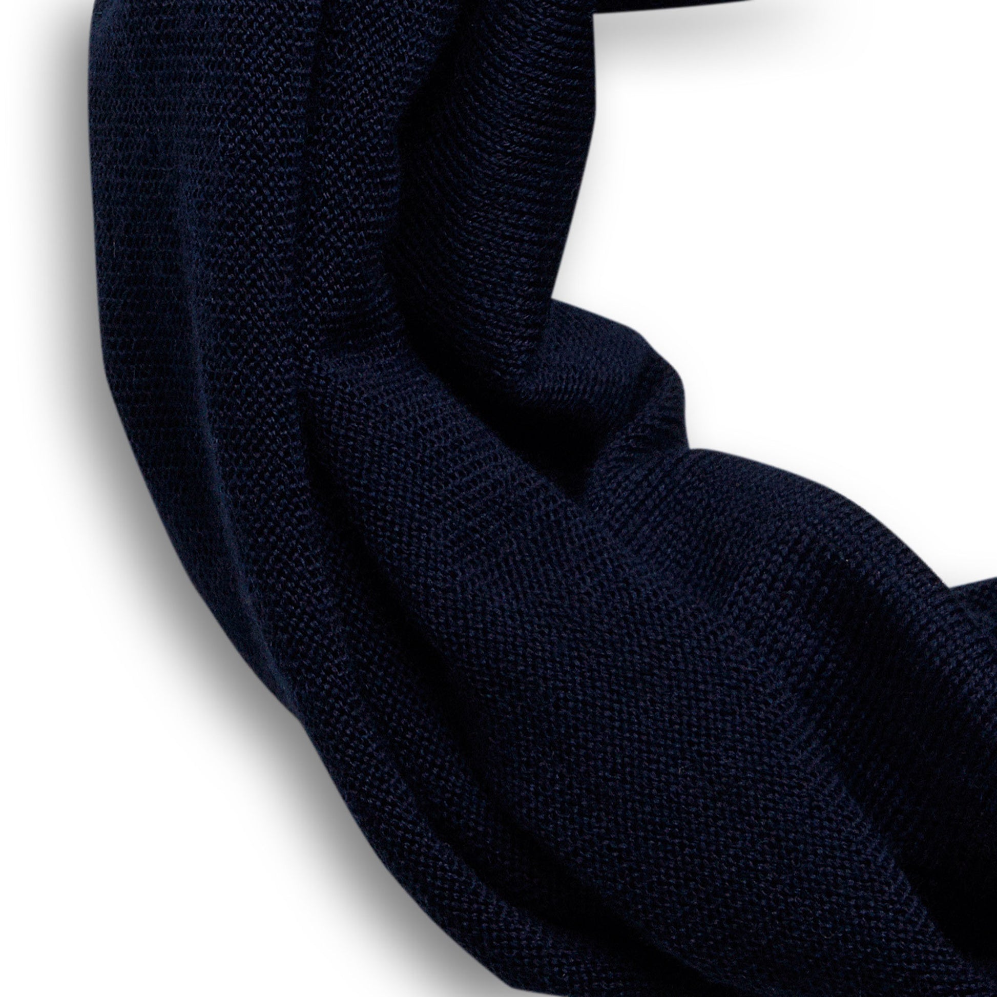 Loop Kinder Schal aus Merinowolle in Marine – Detailansicht 