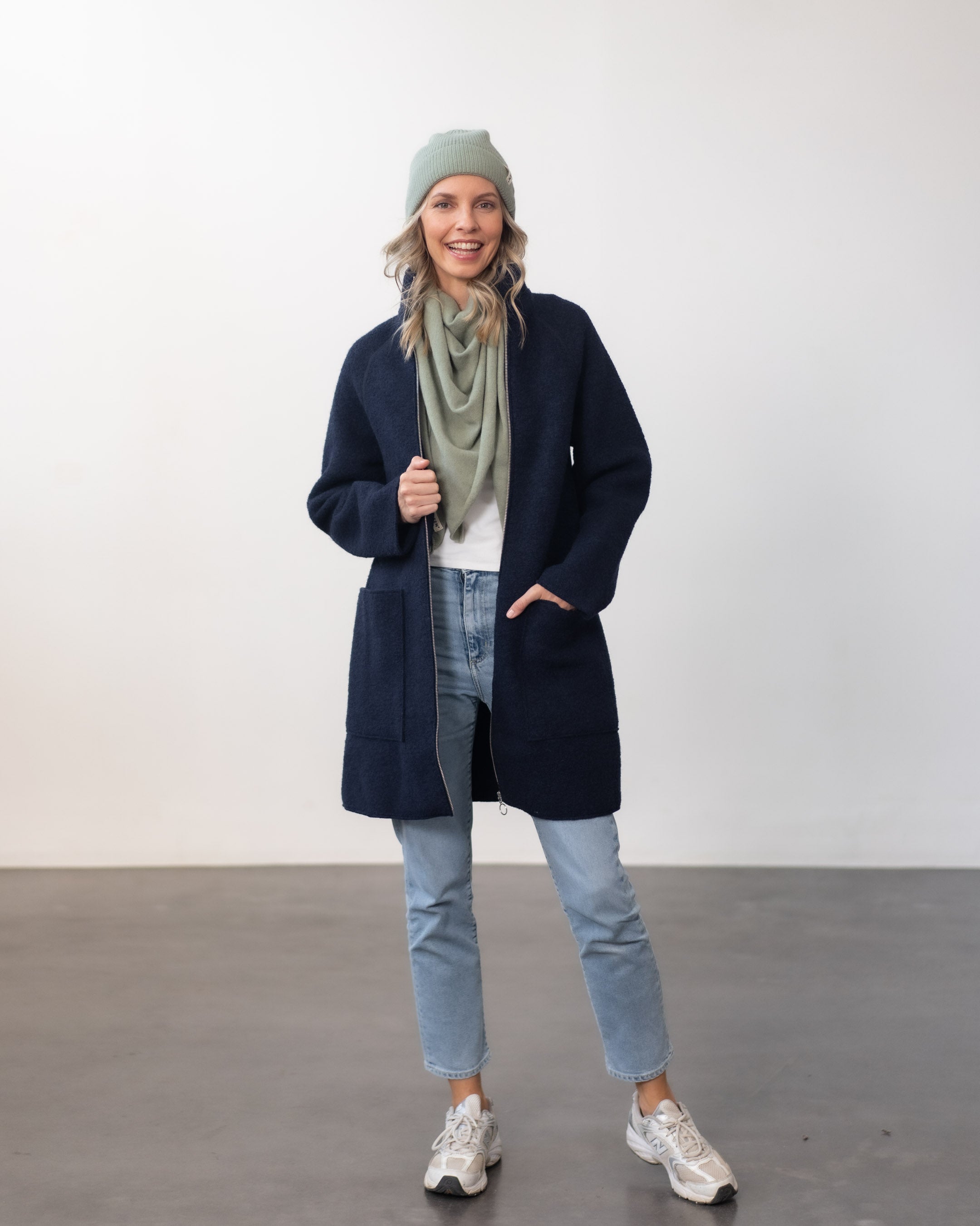 Women's Boiled Wool Short Coat - Halfen