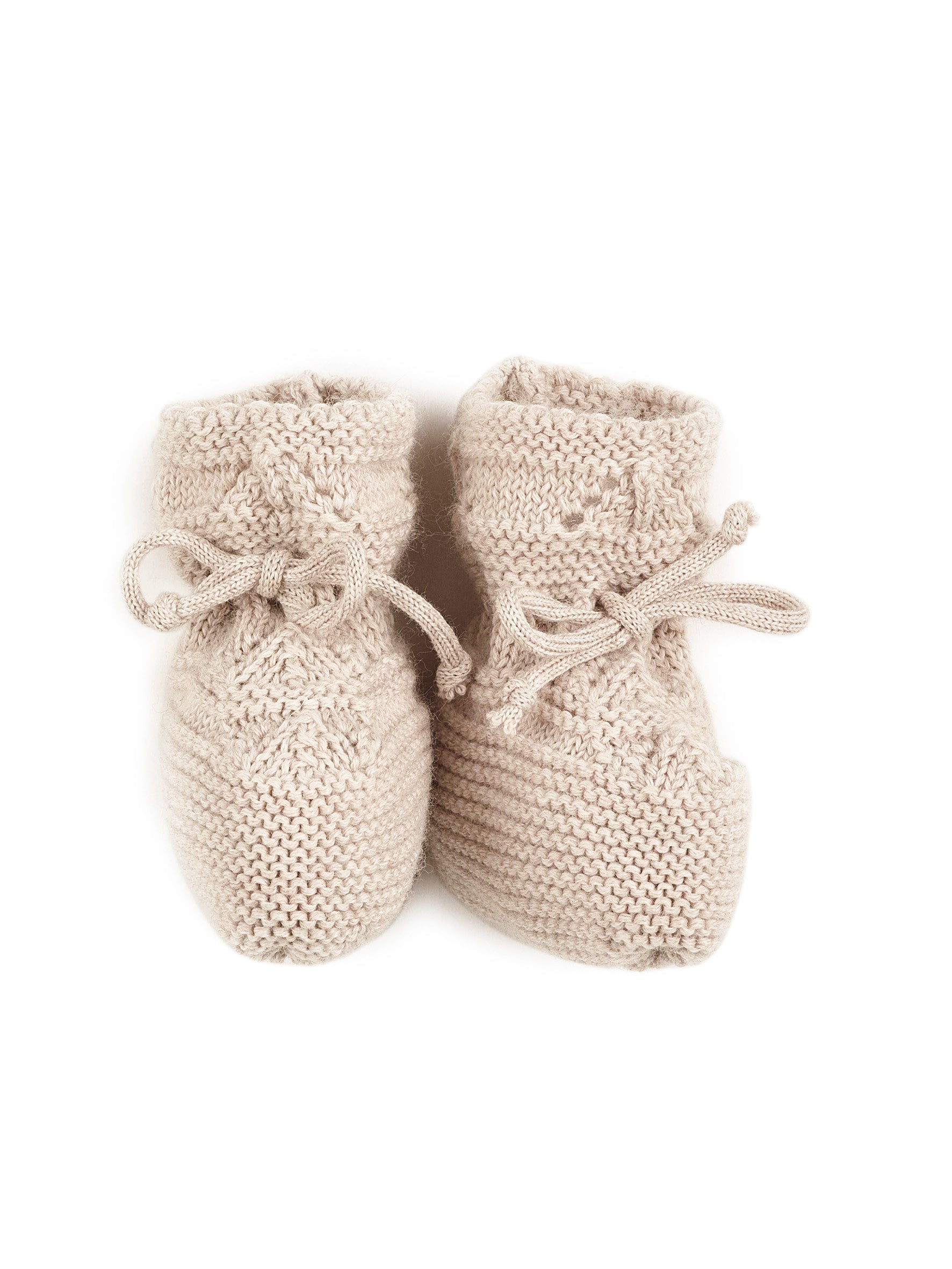 Grobstrick Babyschühchen zum Binden