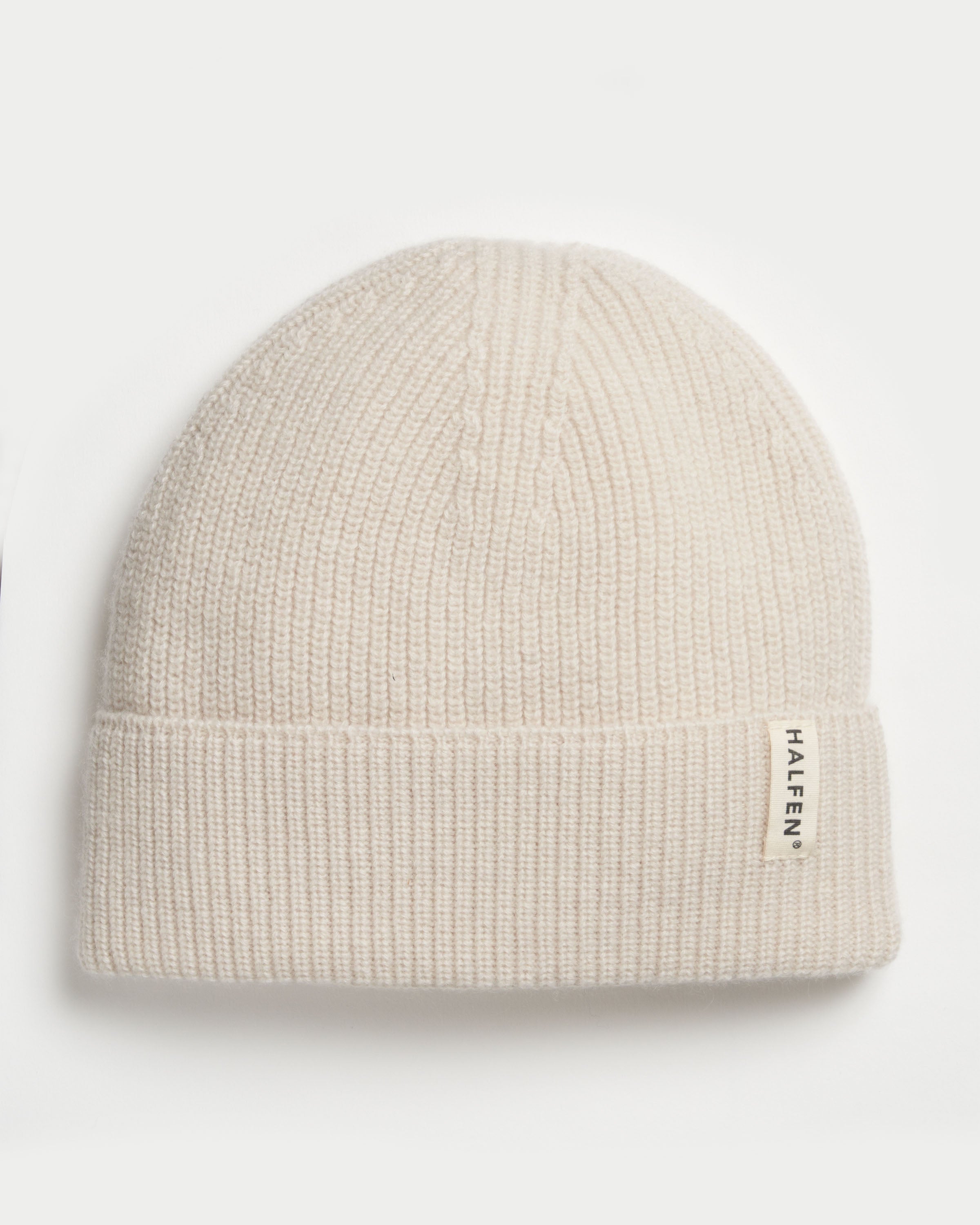 Beanie mit Cashmere und Merino in Vanille – Frontansicht 